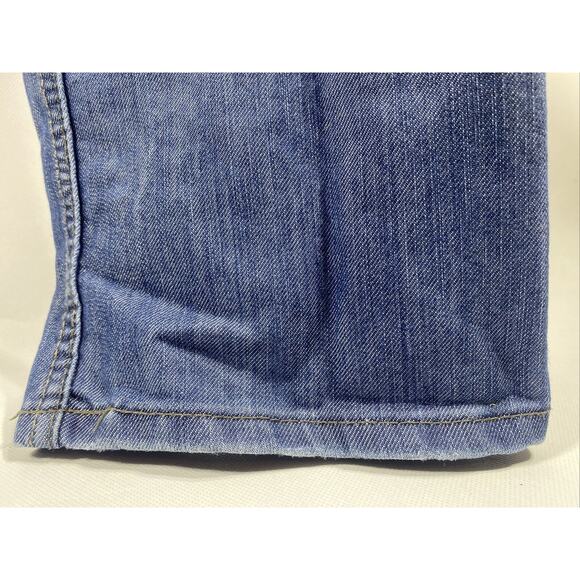 Levi's 514 Slim Straight Red Tab Medium Wash Blue Jeans Men's 28x28 - Picture 5 of 5